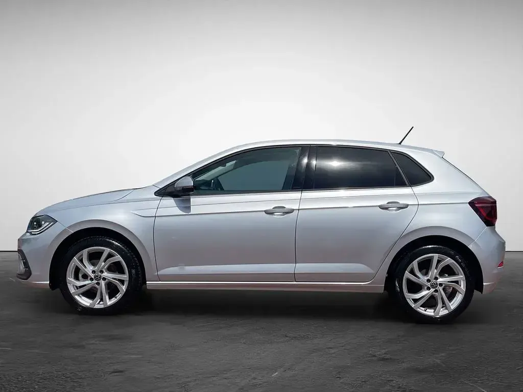 Gebraucht VW Polo Style 116 PS (85 kW) 2025 Silber (reflexsilber metallic) Kleinwagen