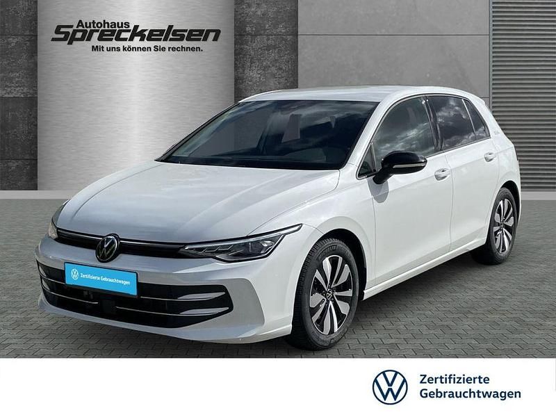 Weiß Gebraucht 2025 VW Golf VIII Goal Limousine | 29.990 € (Superpreis) - Bild 1/4