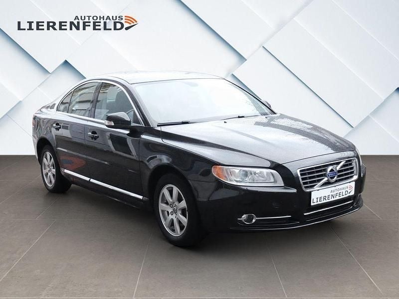 Gebraucht Volvo S80 Summum 109 PS (80 kW) 2011 Black sapphire / Limousine