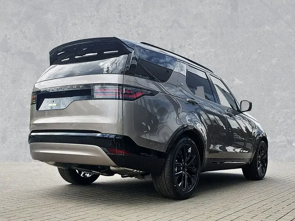 Neu Land Rover Discovery SE Dynamic 249 PS (183 kW) 2026 Braun SUV