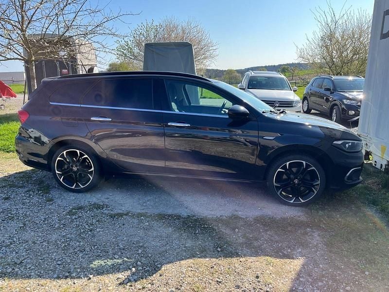 Gebraucht Fiat Tipo Lounge 120 PS (88 kW) 2017 Schwarz Kombi