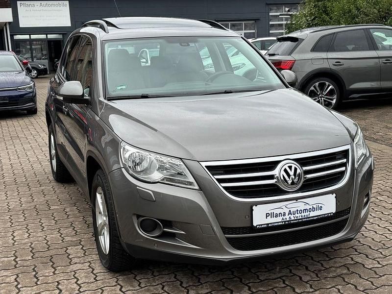 Grau Gebraucht 2009 VW Tiguan Trendline SUV | 5.999 € (Guter Preis) - Bild 1/4