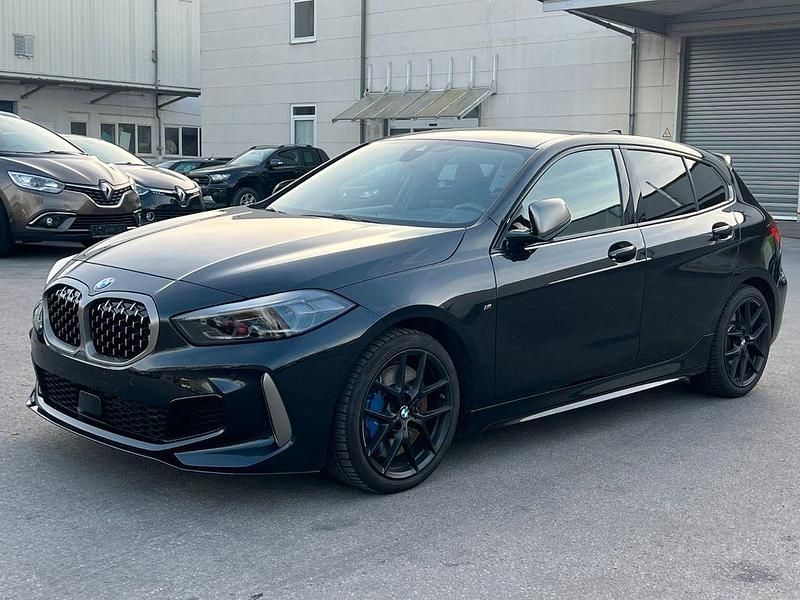 Gebraucht BMW M135 Performance 306 PS (225 kW) 2023 Schwarz Kleinwagen