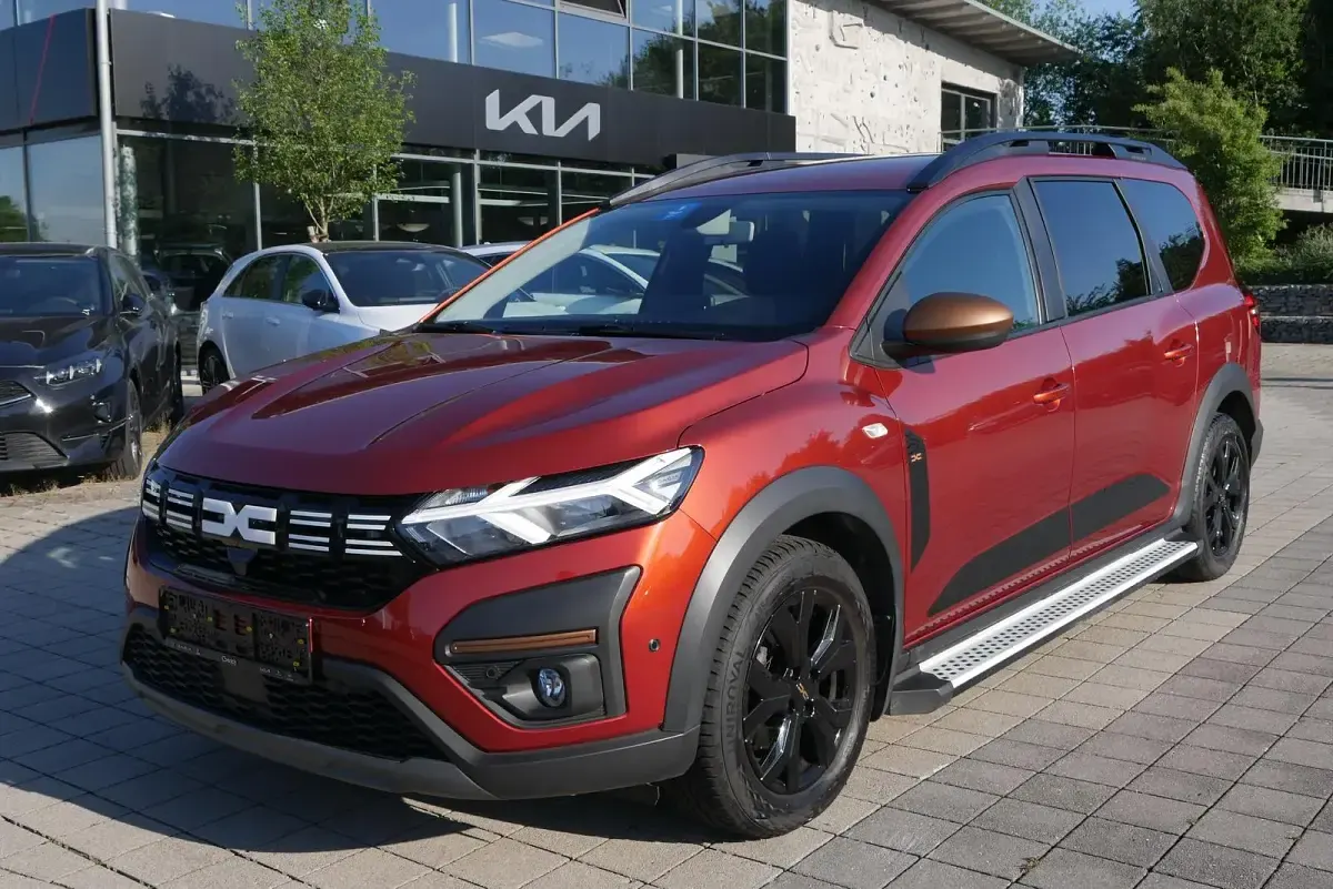 Gebraucht Dacia Jogger Extreme 94 PS (69 kW) 2023 Van / Kleinbus