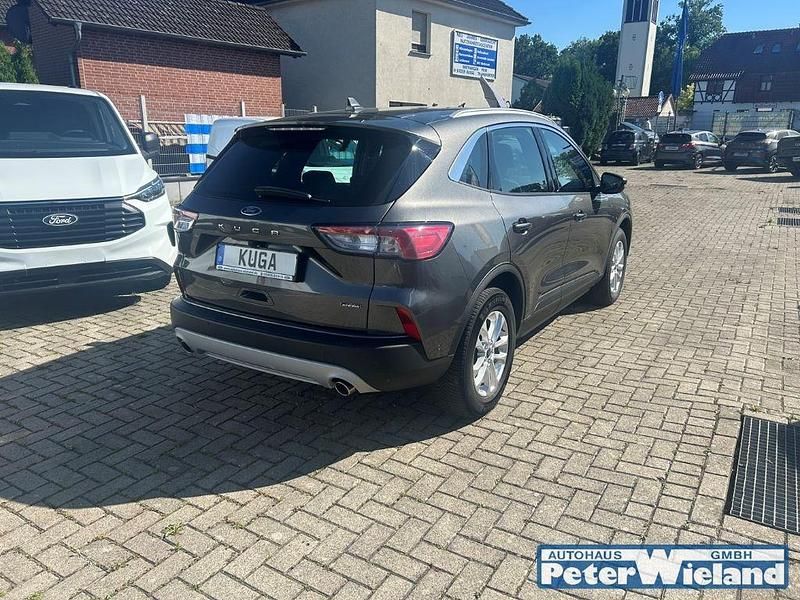Gebraucht Ford Kuga Titanium 224 PS (164 kW) 2022 Metallic) (grau SUV