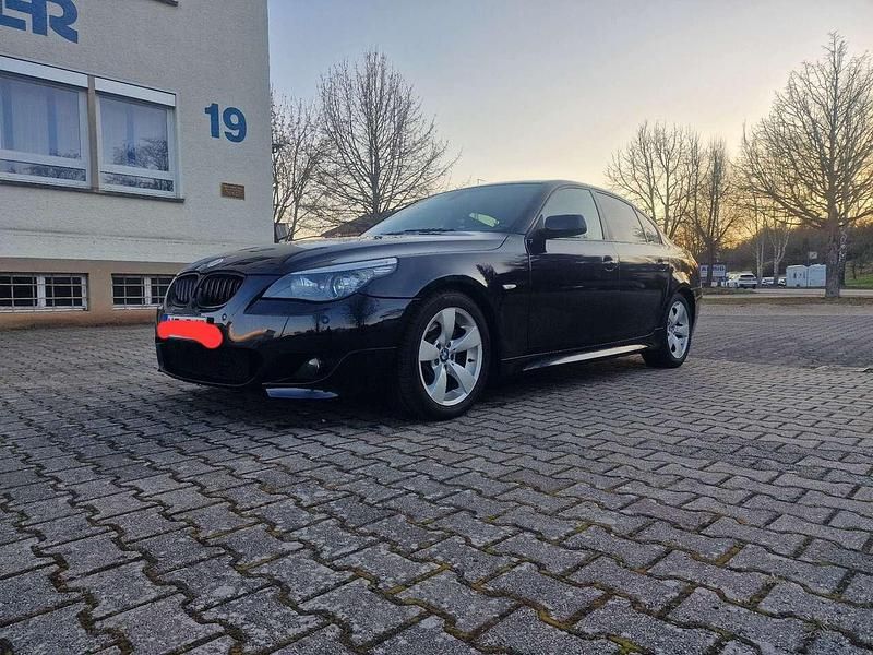 Blau Gebraucht 2007 BMW 530 M Sport Limousine | 9.999 € (Fairer Preis) - Bild 1/4