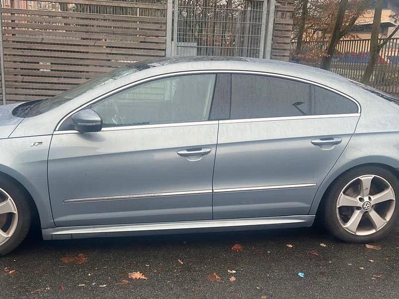 Gebraucht VW CC 211 PS (155 kW) 2011 Blau Limousine