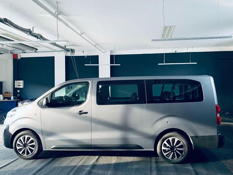Gebraucht Opel Vivaro 120 PS (88 kW) 2020 Grau Van / Kleinbus