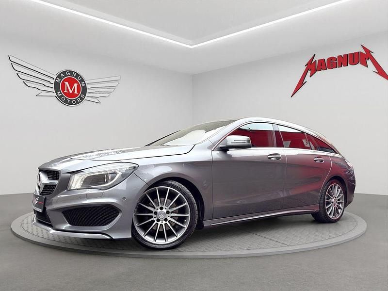 Gebraucht Mercedes CLA200 Shooting Brake AMG 156 PS (114 kW) 2015 Grau Kombi