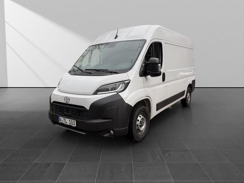 Gebraucht Toyota Proace H2 141 PS (103 kW) 2025 Van / Kleinbus