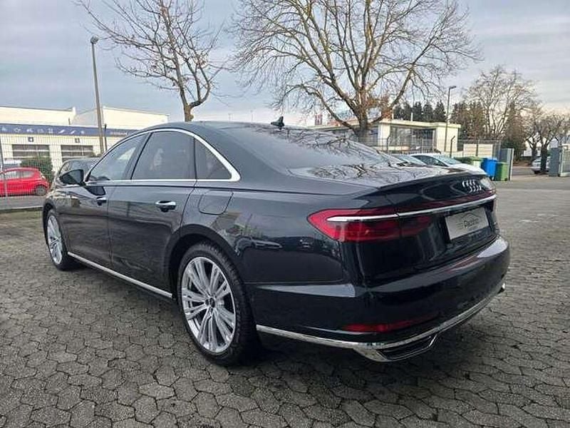 Gebraucht Audi A8 Ambiente 462 PS (339 kW) 2021 Mondscheinblau Limousine