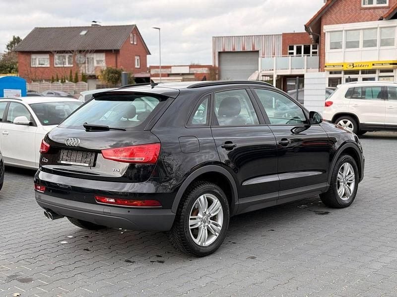 Gebraucht Audi Q3 Performance 120 PS (88 kW) 2016 Schwarz SUV