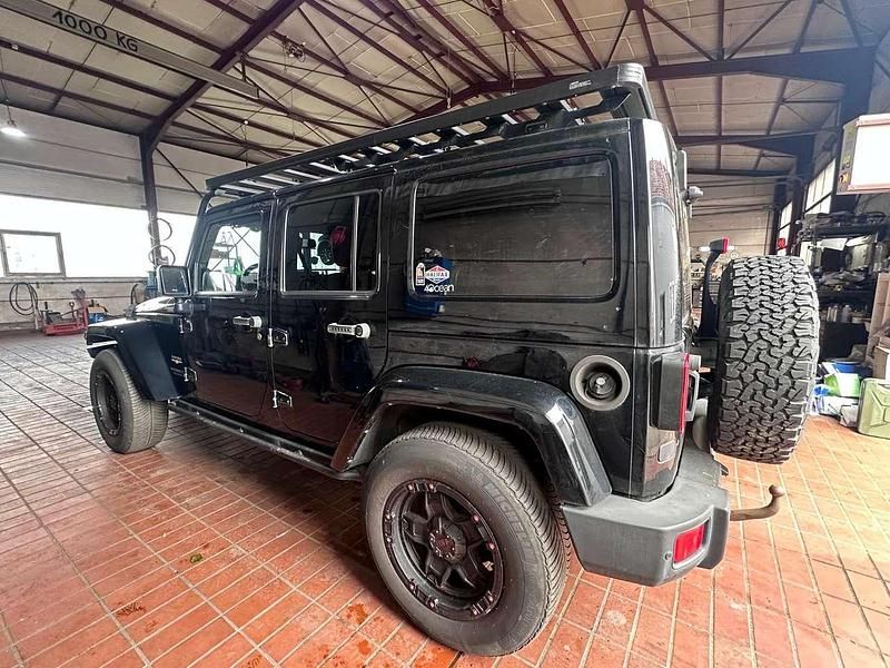 Gebraucht Jeep Wrangler Unlimited Sahara 284 PS (208 kW) 2013 Schwarz SUV