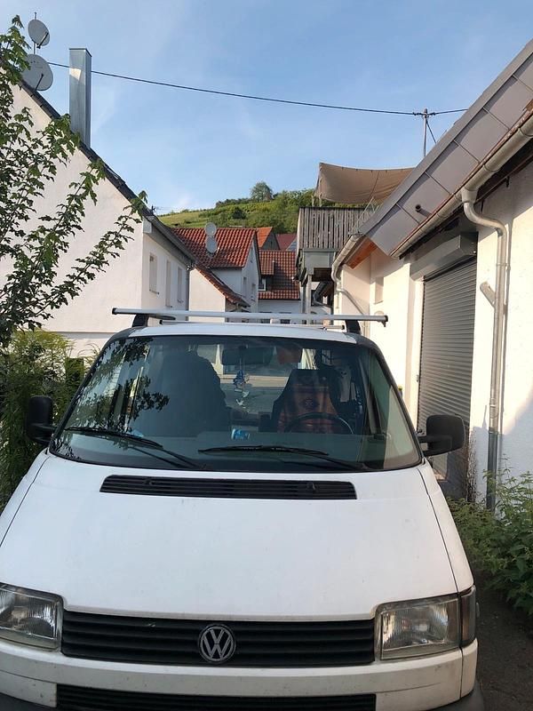 Weiß Gebraucht 1996 VW T4 Van | 3.900 € (Fairer Preis) - Bild 1/4