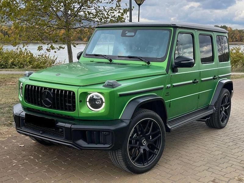 Grün Neu 2025 Mercedes G63 AMG AMG SUV | 256.850 € (Fairer Preis) - Bild 1/4