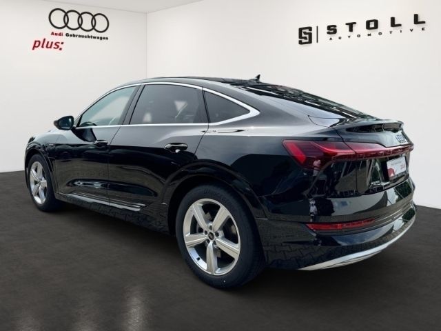 Gebraucht Audi e-tron Advanced 230 kW (313 PS) 2022 Brillantschwarz SUV