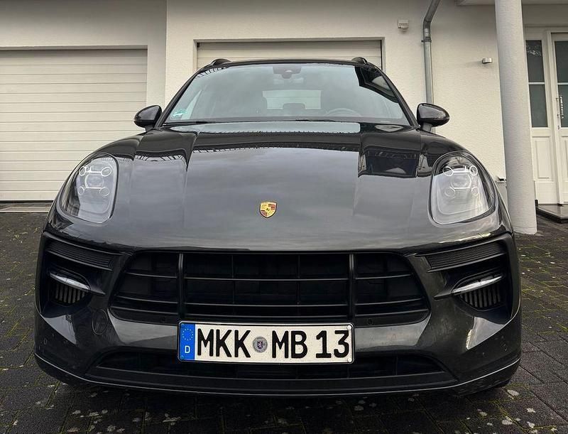 Grau Gebraucht 2019 Porsche Macan S Sport SUV | 49.000 € (Fairer Preis) - Bild 1/4