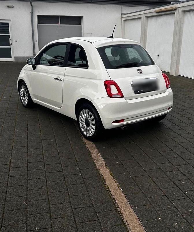 Weiß Gebraucht 2020 Fiat 500 Lounge Kleinwagen | 9.999 € - Bild 1/4