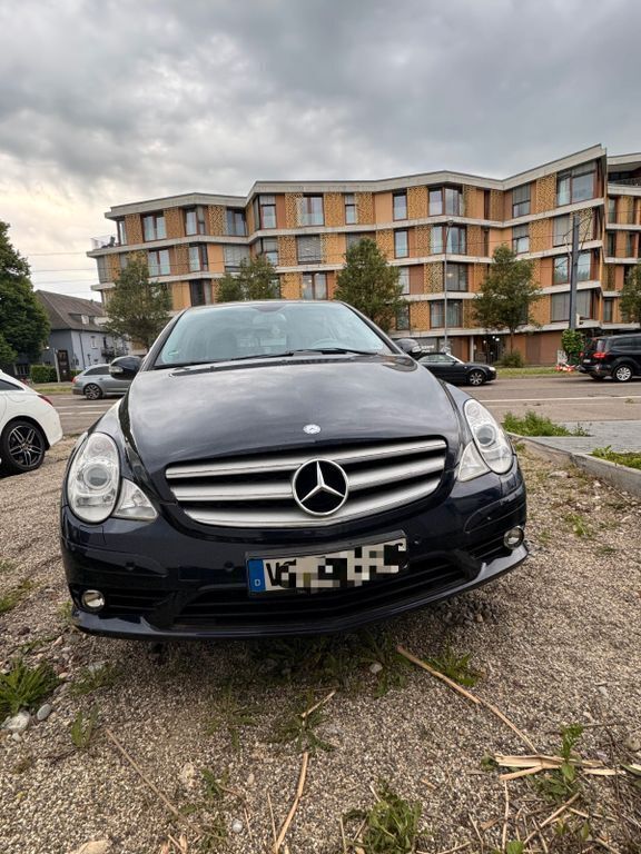 Blau Gebraucht 2008 Mercedes R280 Van / Kleinbus | 7.500 € (Superpreis) - Bild 1/4