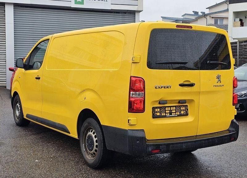 Gebraucht Peugeot Expert 122 PS (89 kW) 2019 Lackierung gelb ral 1023/typ a Van