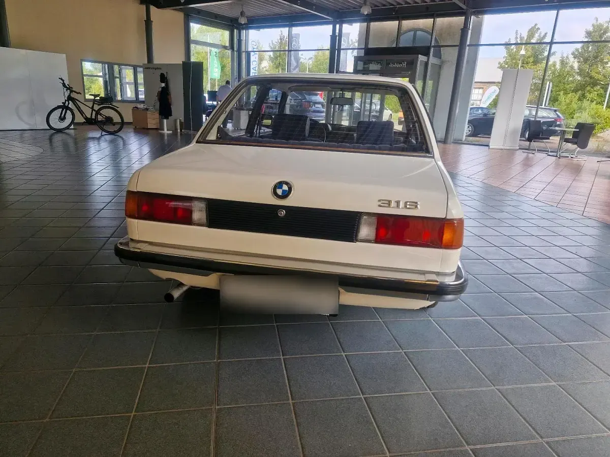 Gebraucht BMW 316 90 PS (66 kW) 1981 Weiß Coupé