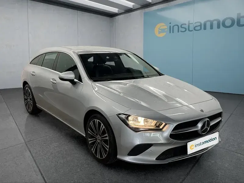Gebraucht Mercedes CLA200 150 PS (110 kW) 2022 Limousine