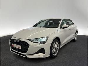 Gebraucht Audi A3 Advanced Plus 116 PS (85 kW) 2025 Weiß (2y gletscherweiß metallic) Limousine