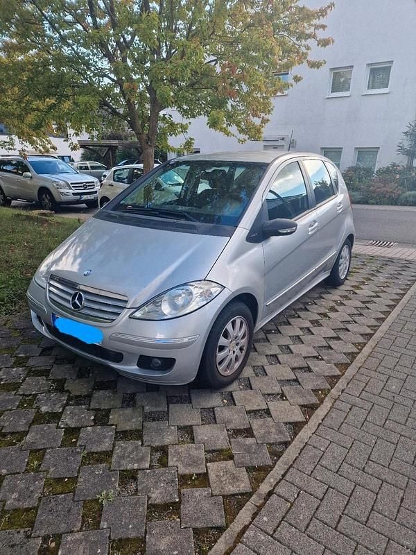 Silber Gebraucht 2007 Mercedes A150 Classic Kleinwagen | 3.999 € (Guter Preis) - Bild 1/4
