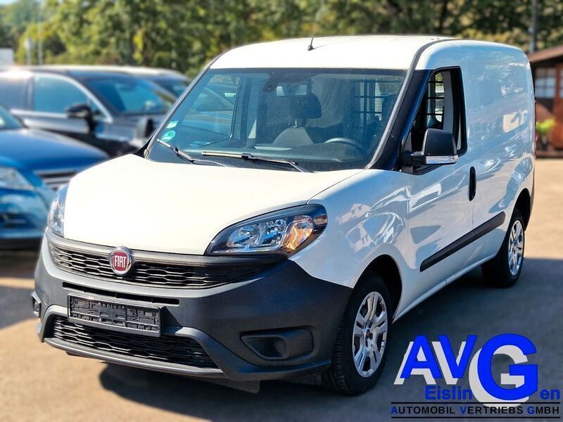 Colore esterno (weiß) Gebraucht 2020 Fiat Doblò Van / Kleinbus | 11.900 € (Fairer Preis) - Bild 1/4