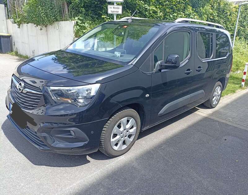 Schwarz Gebraucht 2019 Opel Combo Life Kombi | 21.999 € (Teuer) - Bild 1/4