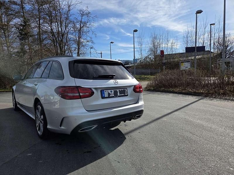 Gebraucht Mercedes C300e AMG line 194 PS (142 kW) 2021 Silber Kombi