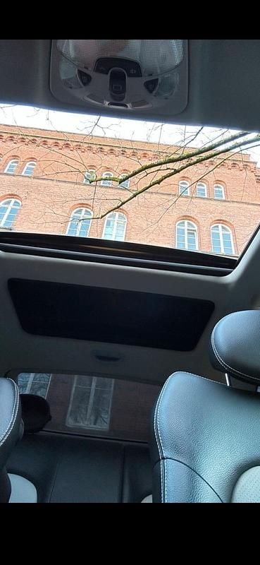 Gebraucht Mercedes C180 143 PS (105 kW) 2005 Blau Coupé