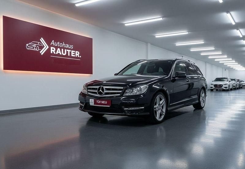 Schwarz Gebraucht 2013 Mercedes C250 AMG Kombi | 11.950 € (Guter Preis) - Bild 1/4