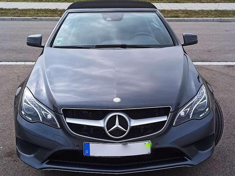 Gebraucht Mercedes E220 170 PS (125 kW) 2017 Grau Cabrio