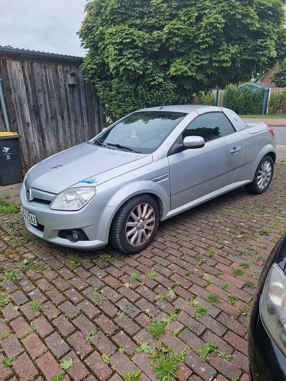 Silber Gebraucht 2005 Opel Tigra Enjoy Cabrio | 1.850 € (Guter Preis) - Bild 1/4