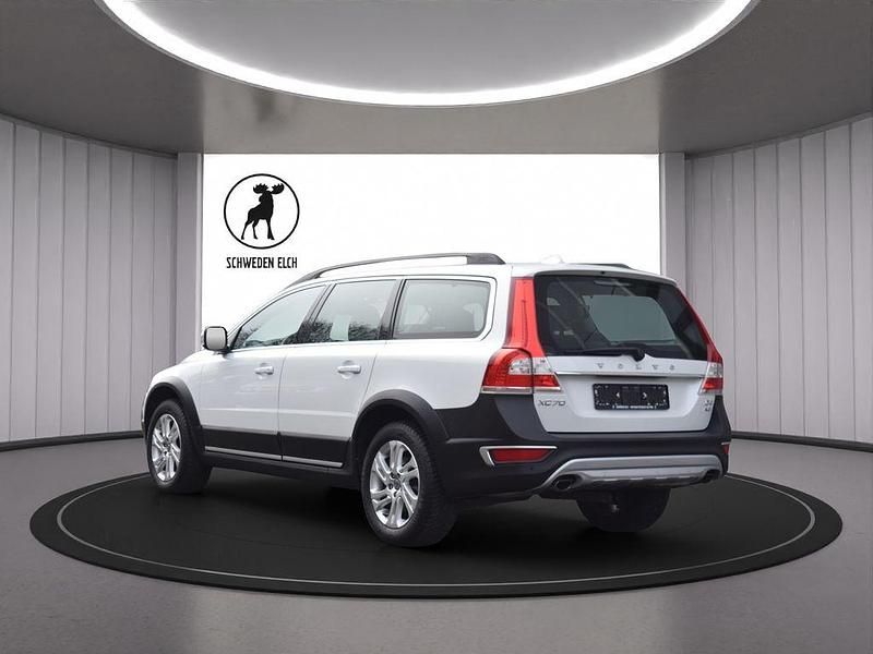 Gebraucht Volvo XC70 181 PS (133 kW) 2014 Weiß Kombi