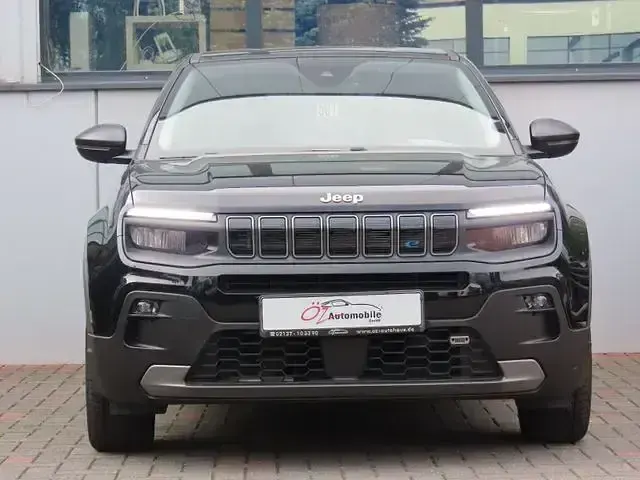 Gebraucht Jeep Avenger EV 114 kW (156 PS) 2024 Schwarz SUV
