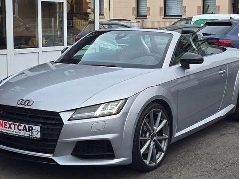 Gebraucht Audi TT Roadster Ambiente 310 PS (228 kW) 2016 Silber Cabrio