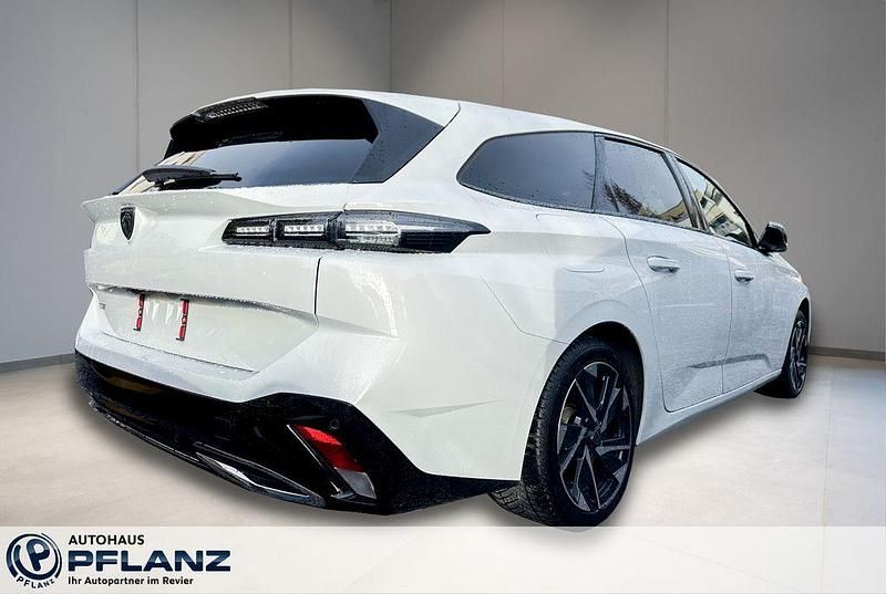 Gebraucht Peugeot 308 SW Allure 131 PS (96 kW) 2023 Weiß Kombi