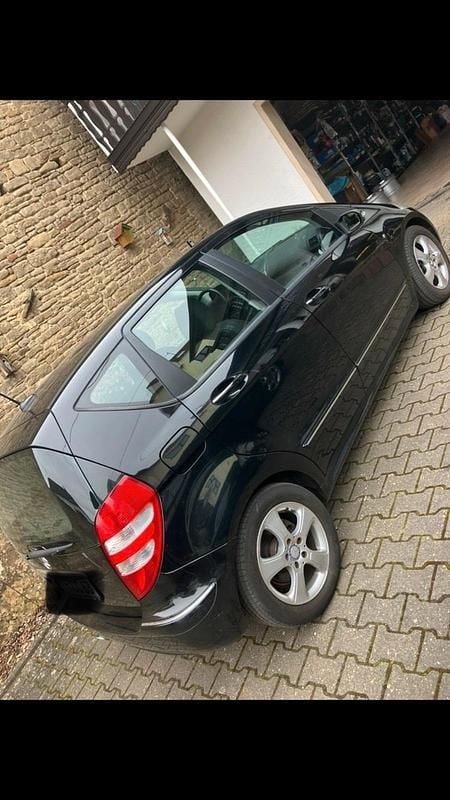 Gebraucht Mercedes A180 109 PS (80 kW) 2005 Schwarz Kleinwagen