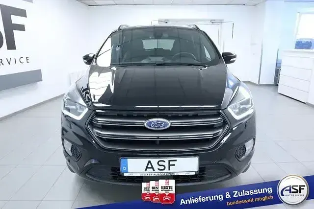 Gebraucht Ford Kuga ST-Line 175 PS (128 kW) 2019 Schwarz SUV