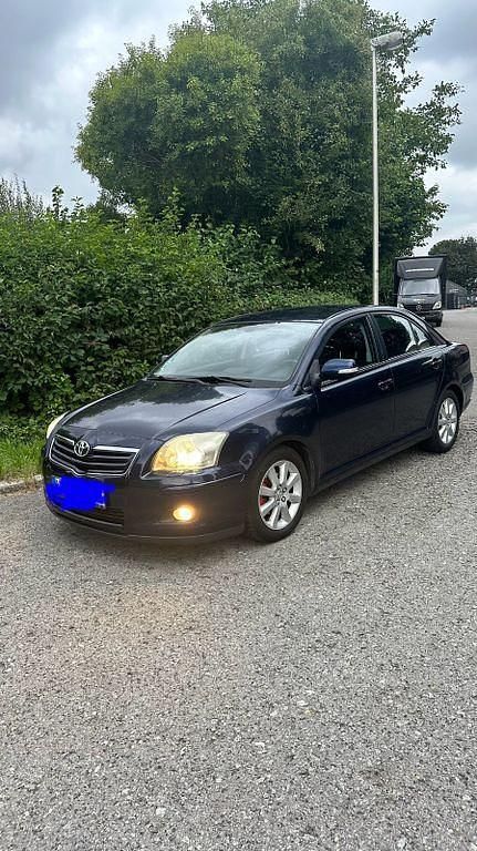 Blau Gebraucht 2007 Toyota Avensis Executive Limousine | 3.699 € (Fairer Preis) - Bild 1/4
