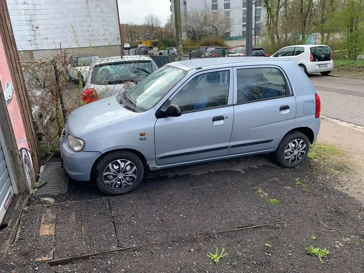 Gebraucht Suzuki Alto 63 PS (46 kW) 2003 Silber Kleinwagen