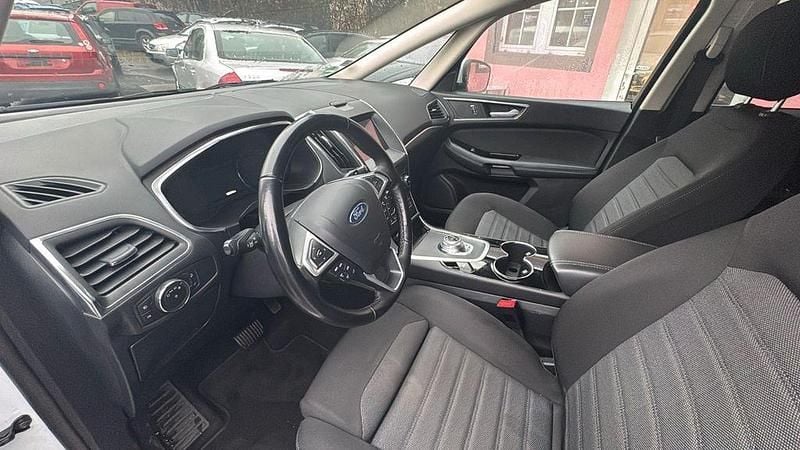 Usado Ford S-MAX Titanium 190 HP (139 kW) 2022 Branco Monovolume