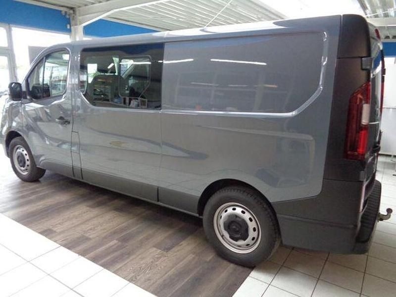 Gebraucht Renault Trafic 150 PS (110 kW) 2022 Grau Van / Kleinbus