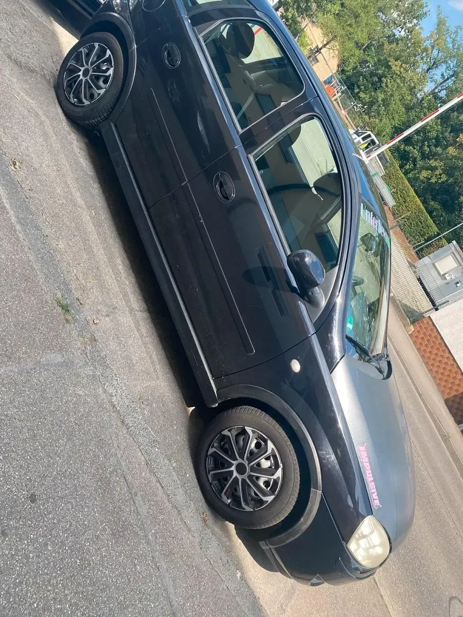 Gebraucht Opel Corsa 80 PS (58 kW) 2006 Schwarz Kleinwagen
