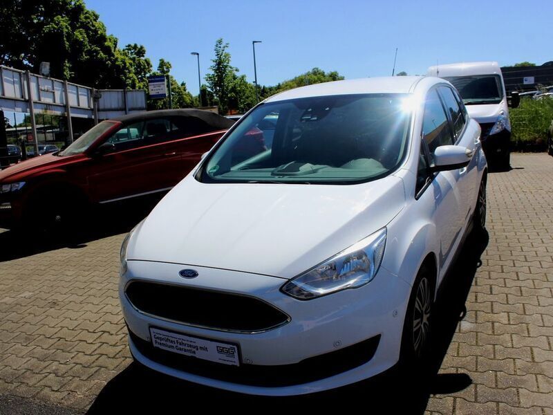 Weiß Gebraucht 2016 Ford C-MAX Van / Kleinbus | 7.950 € (Guter Preis) - Bild 1/4