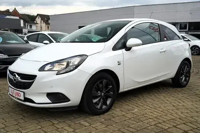 Gebraucht Opel Corsa 101 PS (74 kW) 2019 Weiß Kleinwagen
