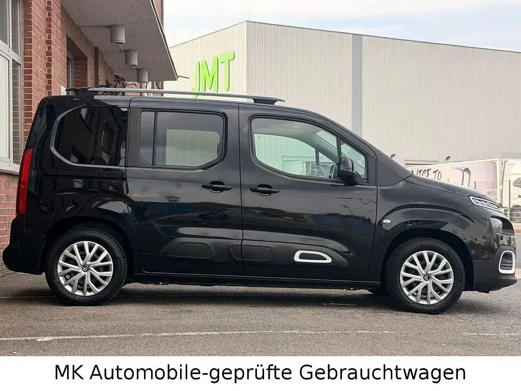 Gebraucht Citroën Berlingo Feel 110 PS (80 kW) 2019 Schwarz Van / Kleinbus