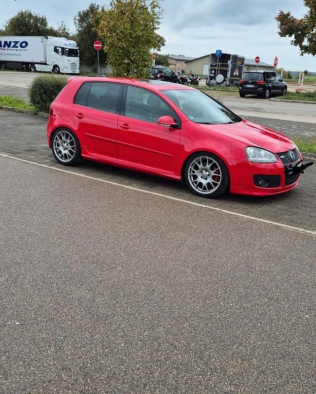 Gebraucht VW Golf VI Edition 300 PS (220 kW) 2009 Rot Kleinwagen